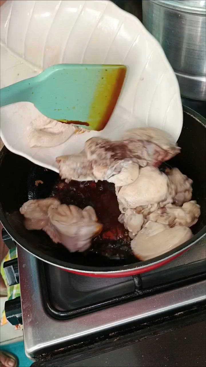 Foto langkah ke 2 dari resep Gulai Ayam Praktis.