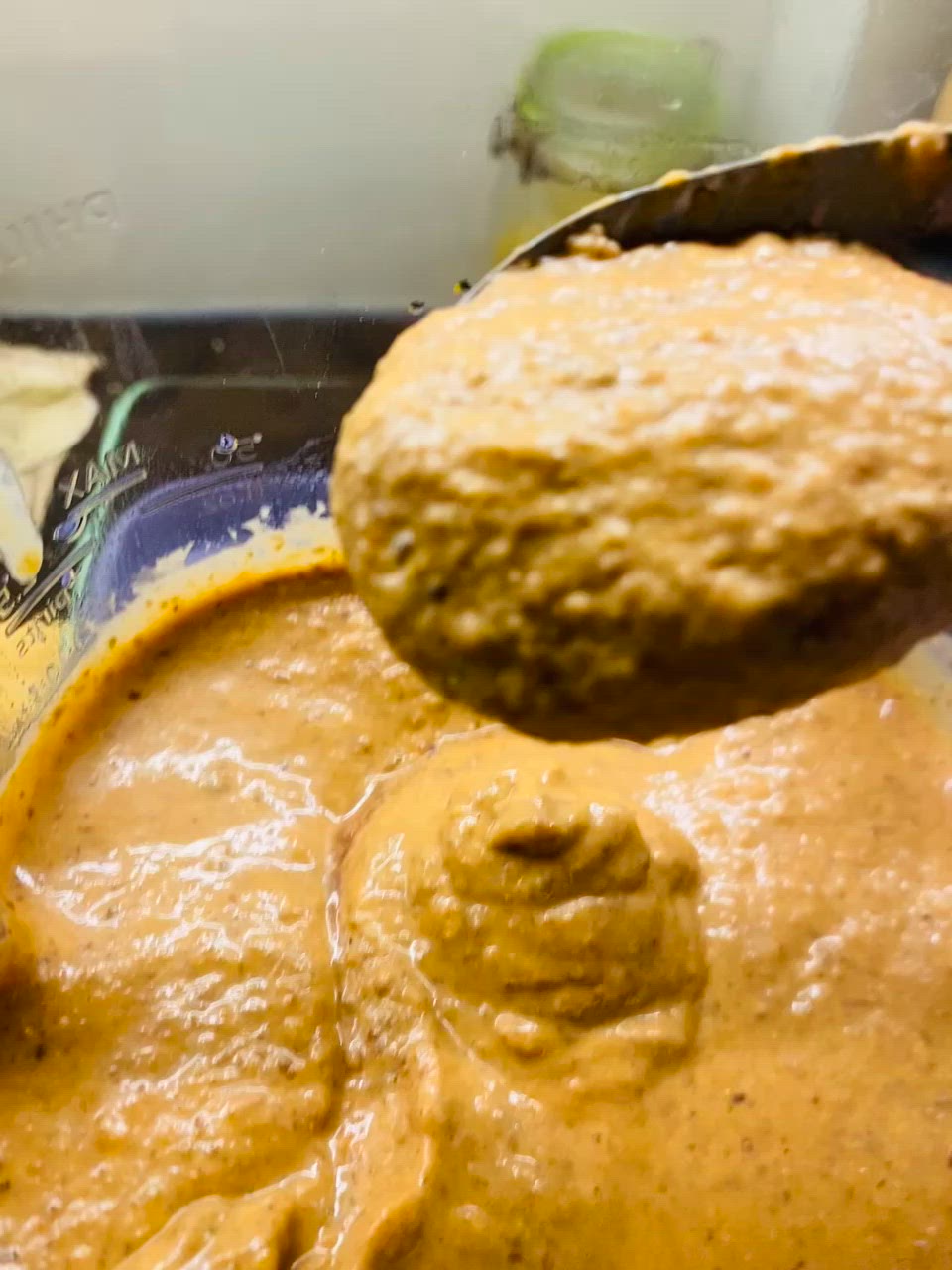 Hình bước làm 11 của món Vào bếp cùng con: tahini (sốt mè dầu ô liu) và hummus bằng đậu đỏ - món chay siêu ngon, dễ làm
