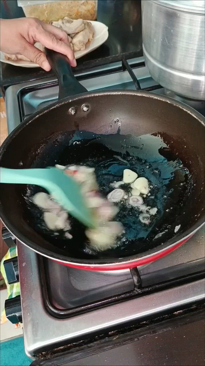 Foto langkah ke 1 dari resep Gulai Ayam Praktis.