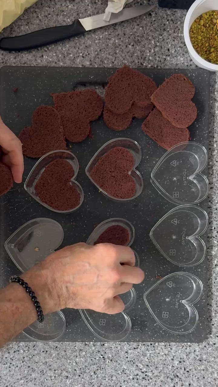 Foto del passaggio 6 della ricetta Tiramisù al Pistacchio