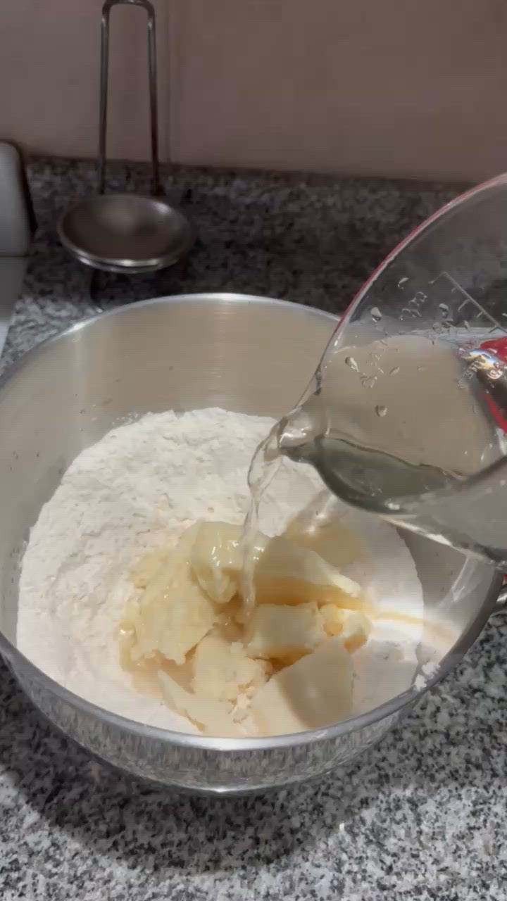 Foto del paso 2 de la receta: Bizcochitos de Grasa Caseros