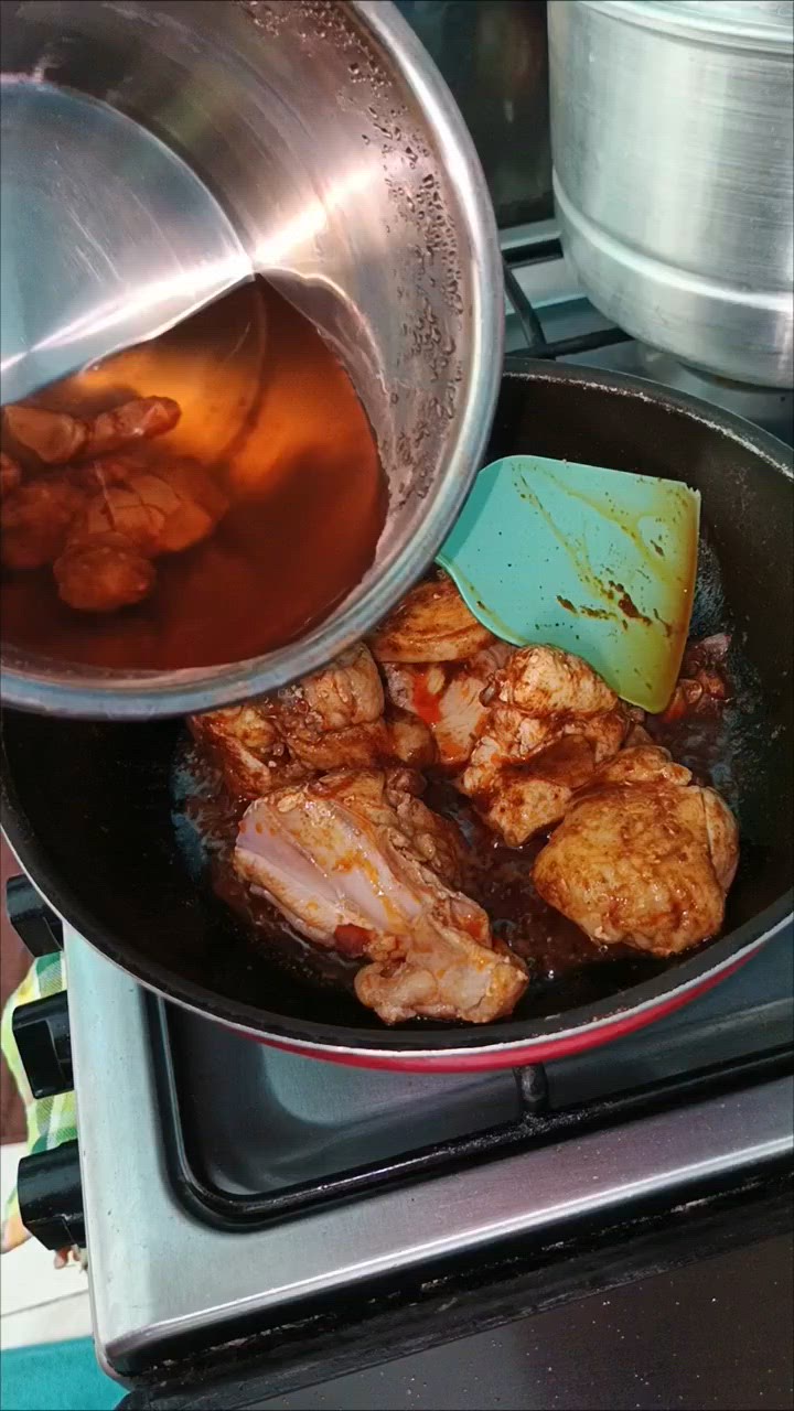 Foto langkah ke 3 dari resep Gulai Ayam Praktis.
