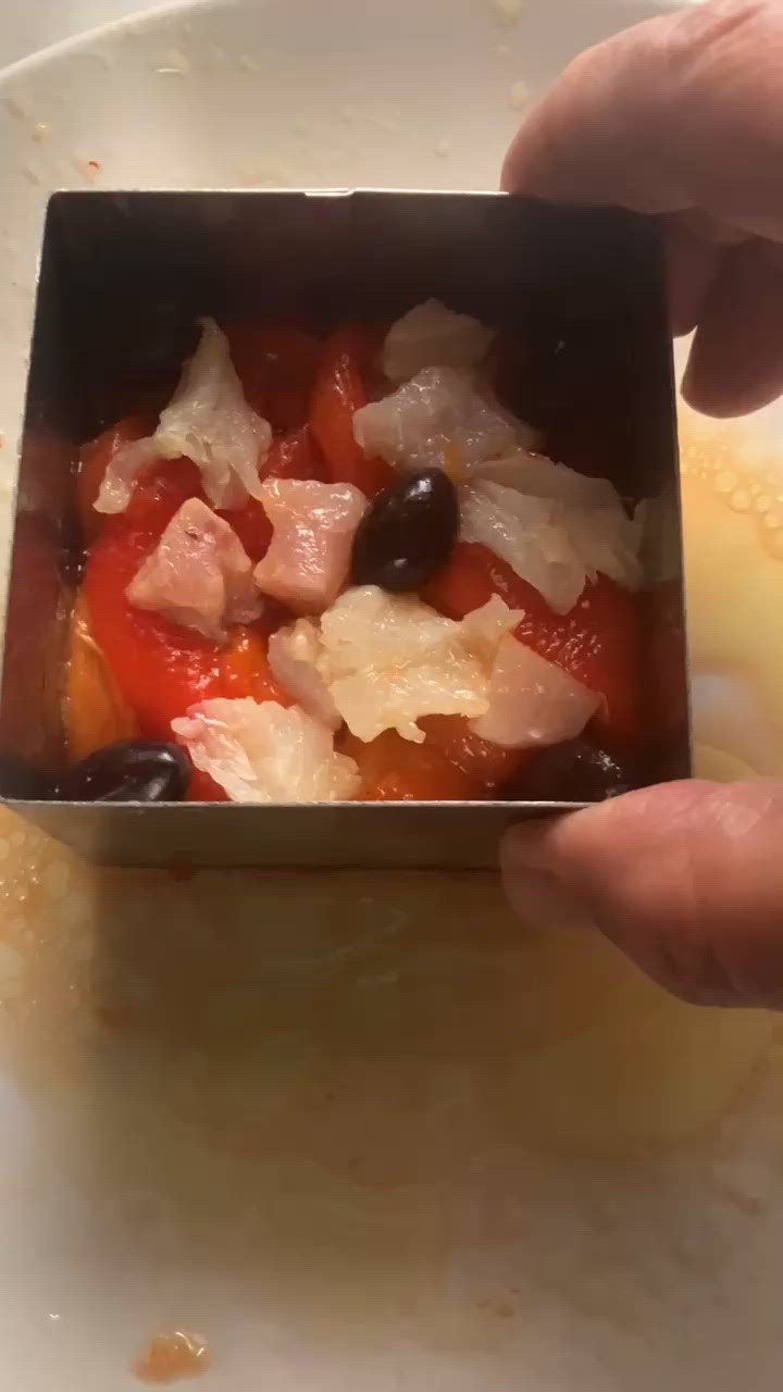Foto del paso 7 de la receta Pimientos asados y esgarrats, con ideas de presentación