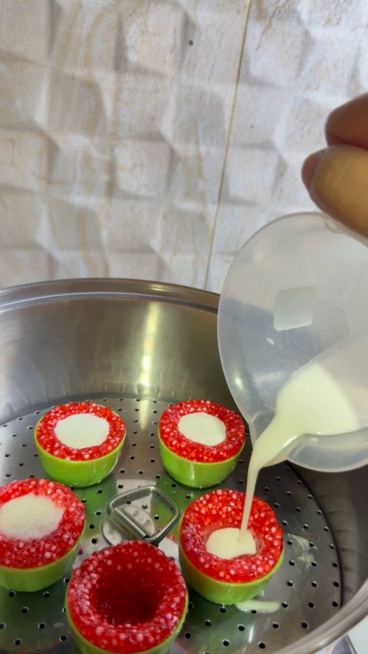 Foto langkah ke 4 dari resep Thai sagu mutiara isi santan.