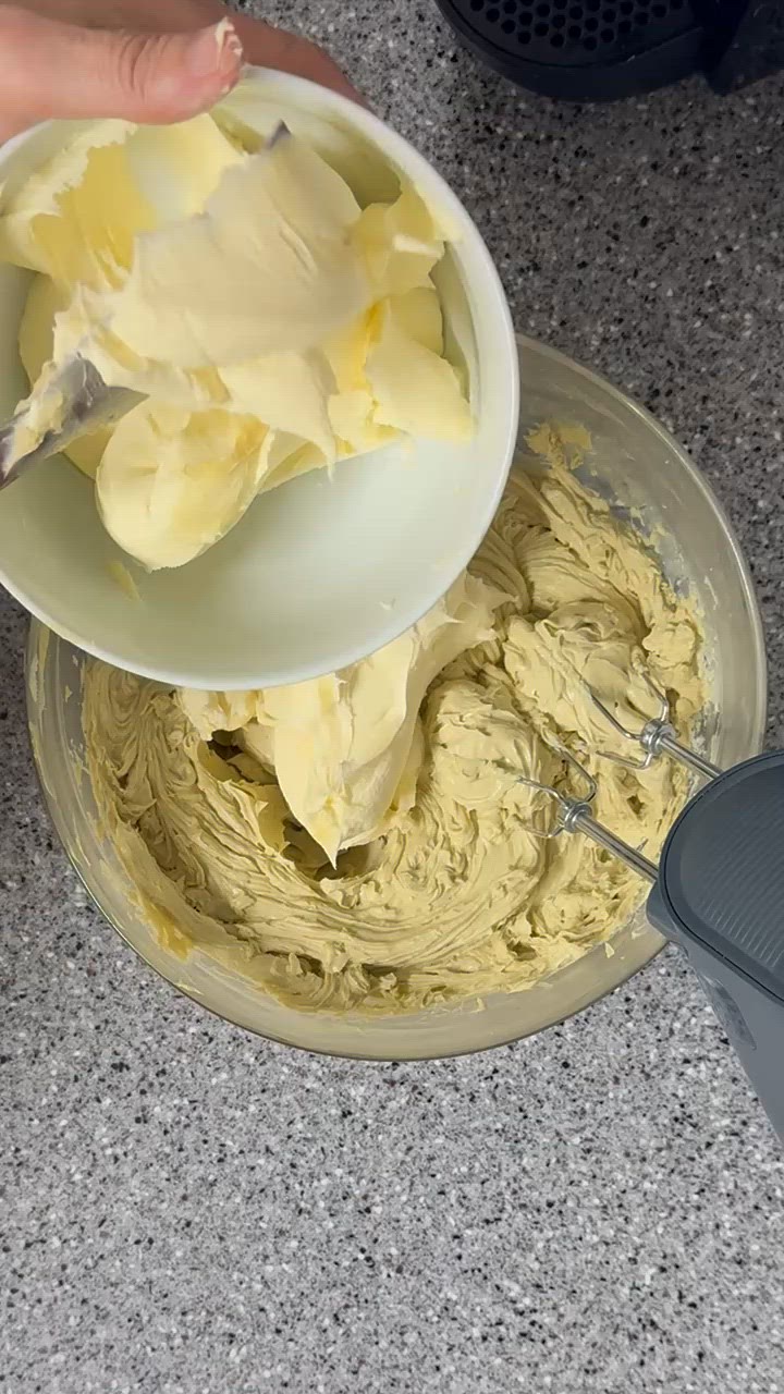 Foto del passaggio 4 della ricetta Tiramisù al Pistacchio