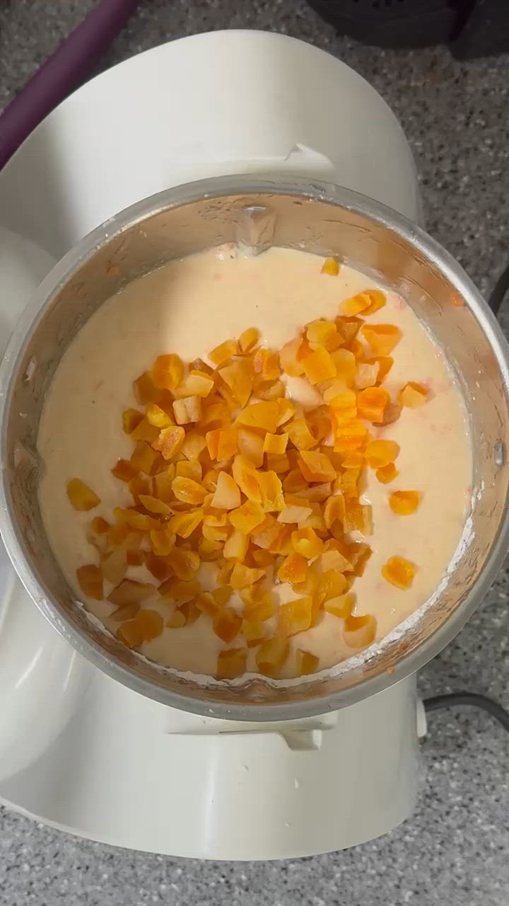 Foto del passaggio 5 della ricetta Cupcake Alle Banane, Carote, Albicocche e Noci Gluten Free