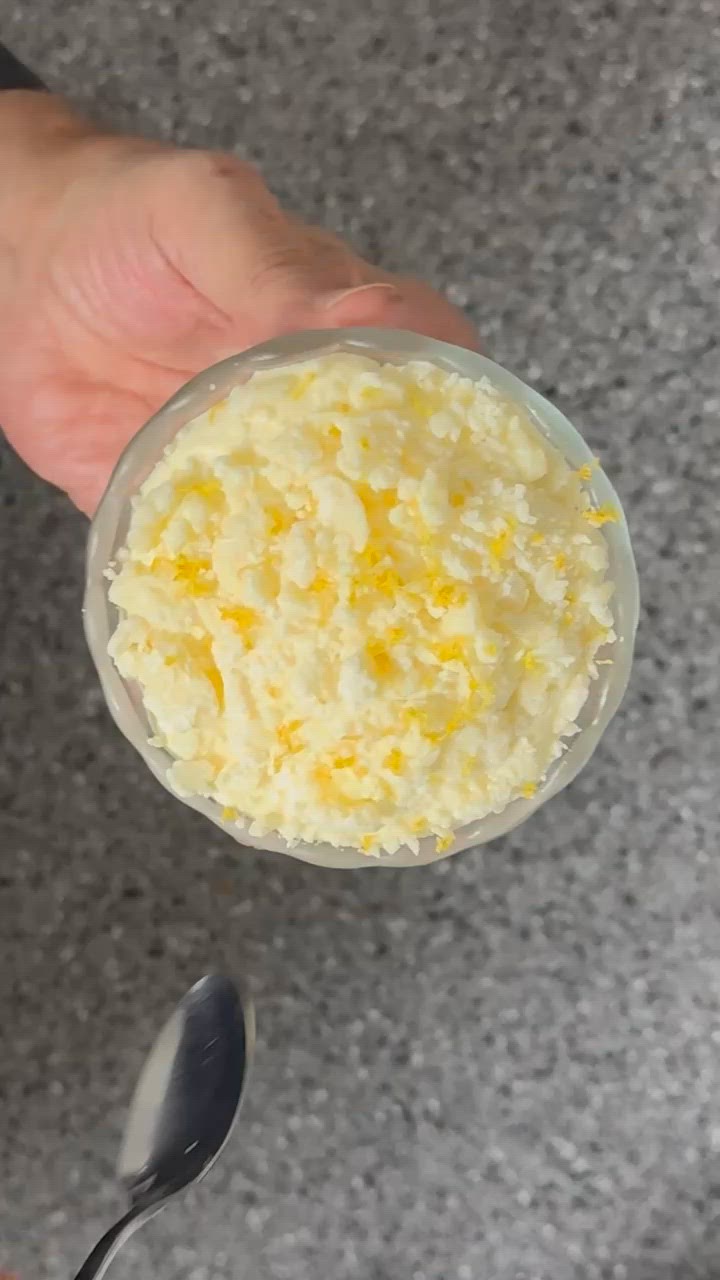 Foto del passaggio 13 della ricetta Tiramisù al Limone