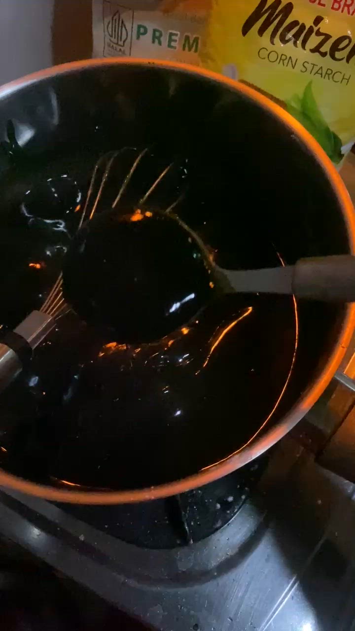 Foto langkah ke 4 dari resep Es Cincau Kecebong.
