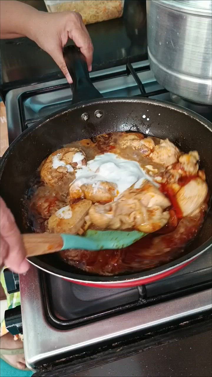 Foto langkah ke 4 dari resep Gulai Ayam Praktis.