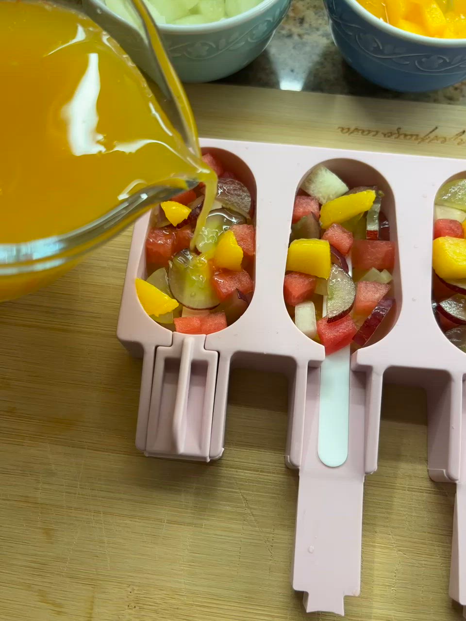 Foto del paso 5 de la receta 🍈🍉Mini Polos de Fruta🍉🍈