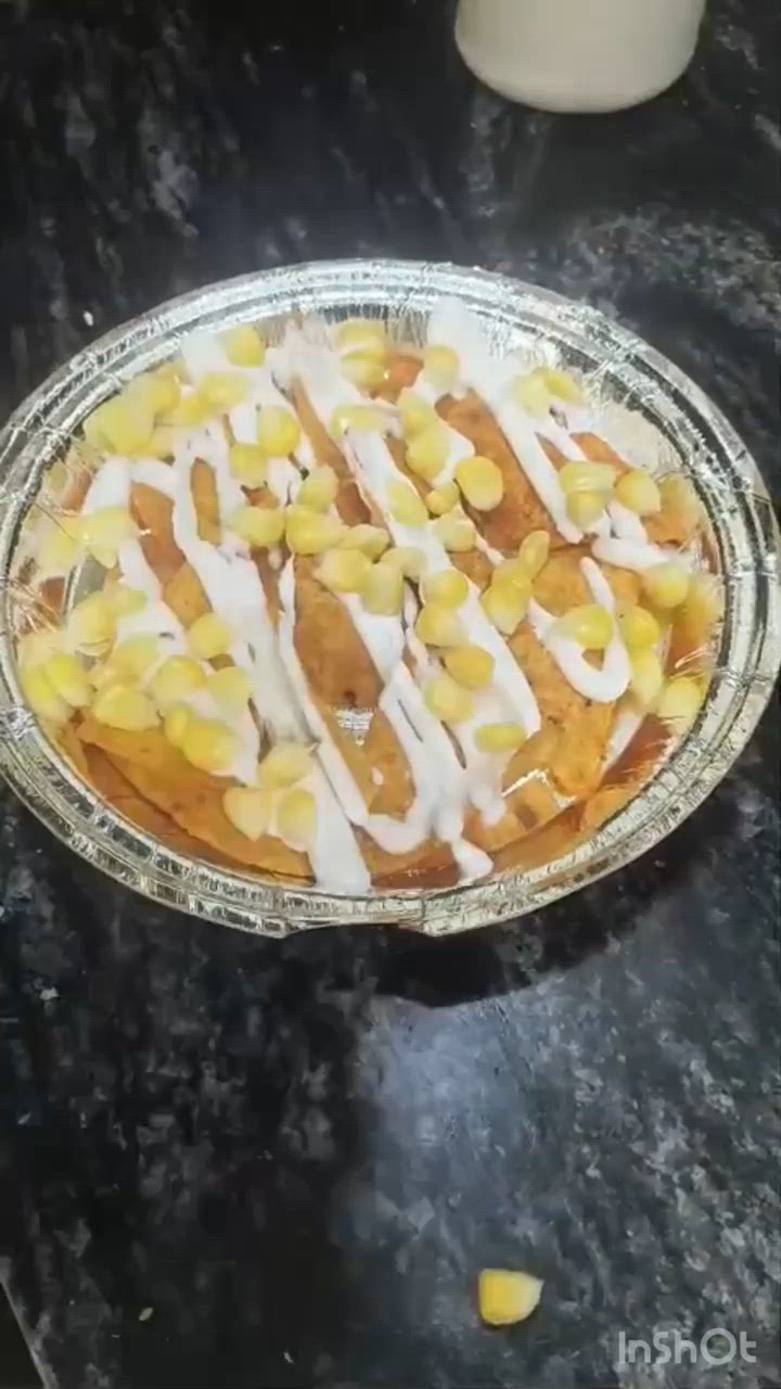 A picture of step 1 of Cheese Nachos.