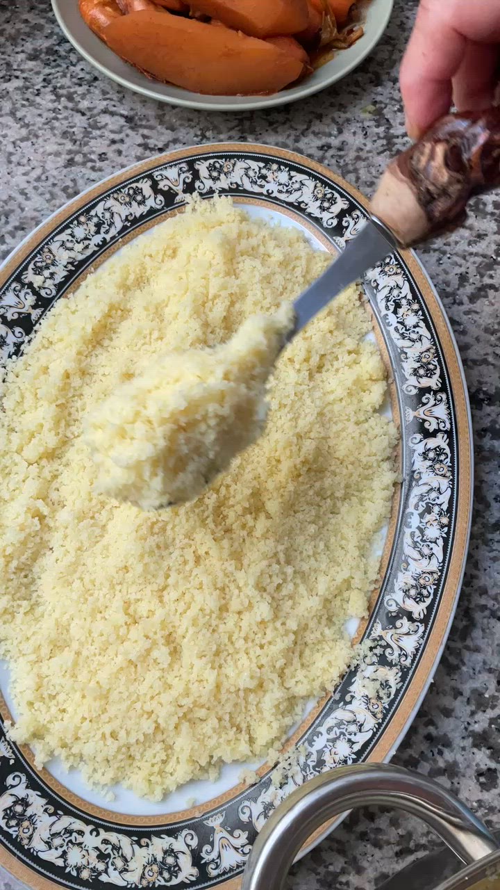 Une image de l'étape 7 de 🦑Couscous au 🦞🐙Poulpe 🇩🇿.