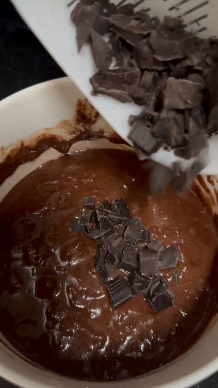 Foto langkah ke 4 dari resep Choco Muffin.