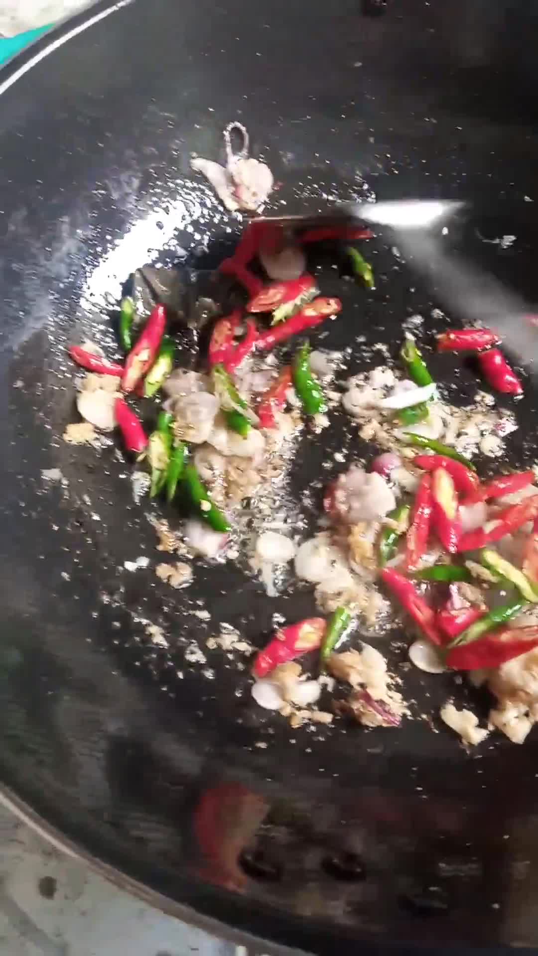 Foto langkah ke 7 dari resep Semur Ikan mujaer khas rembang.