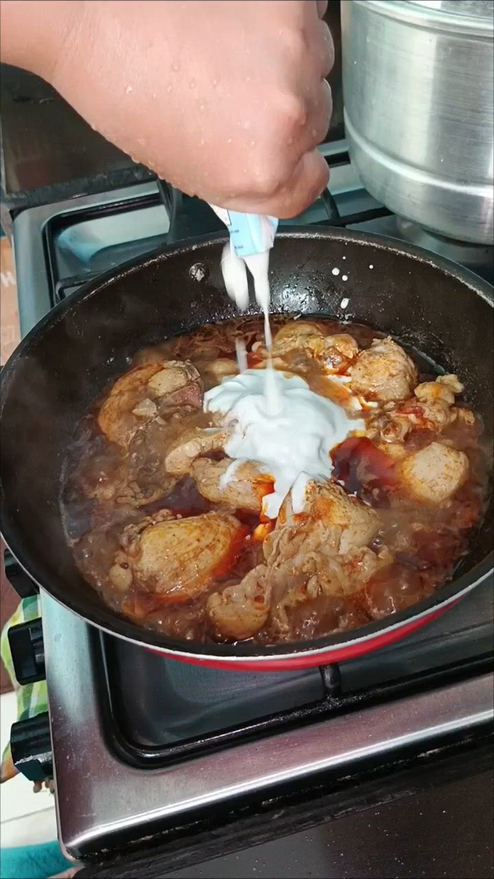 Foto langkah ke 4 dari resep Gulai Ayam Praktis.
