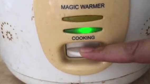 Foto langkah ke 2 dari resep 452. Nasi Uduk Gurih Rice Cooker #MagicnyaRiceCooker.