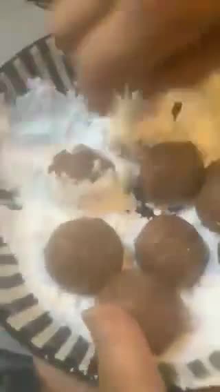 Une image de l'étape 4 de 🧁Petits 🪺🍪fours aux amandes🥜🍂.