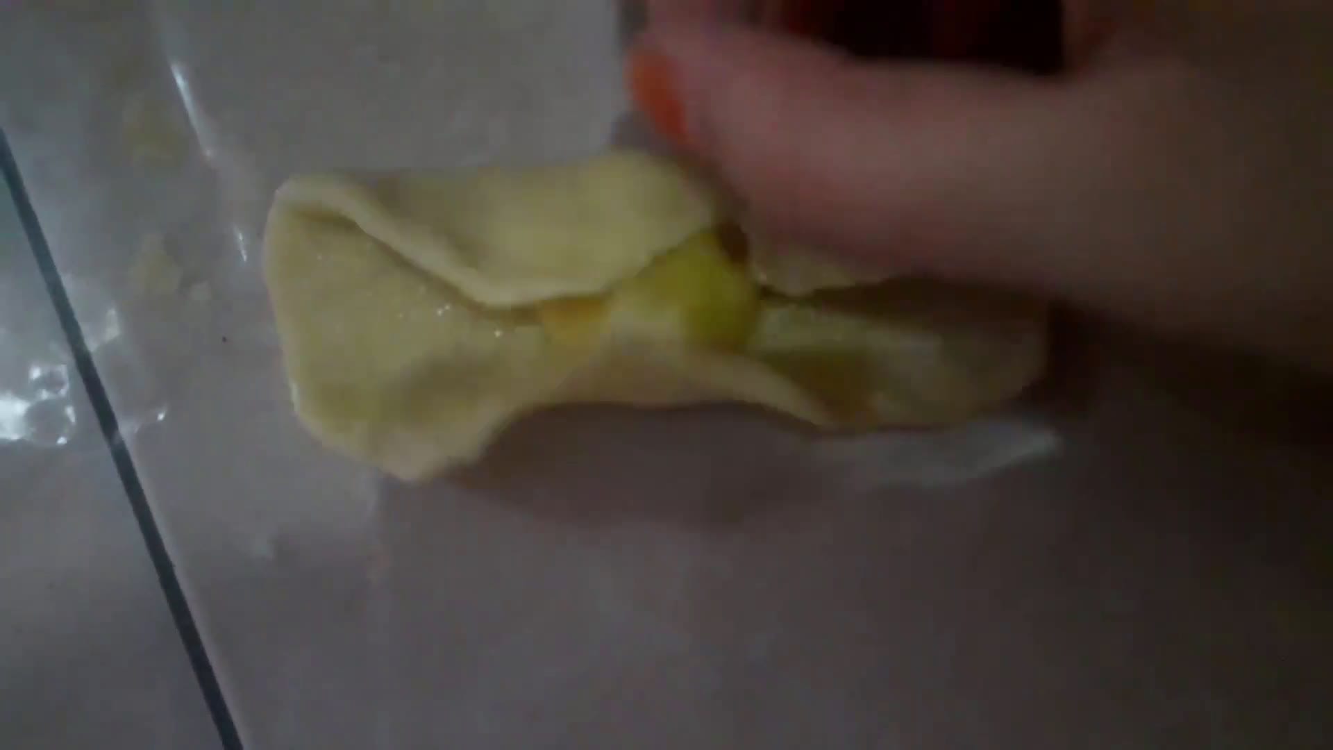 Foto langkah ke 4 dari resep Bolen pisang.