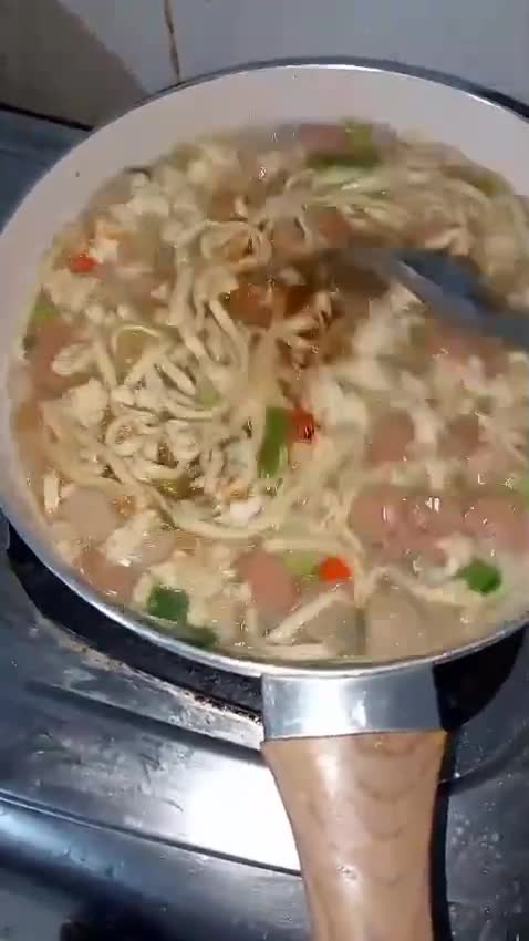 Foto langkah ke 3 dari resep Mie nyemek sederhana.