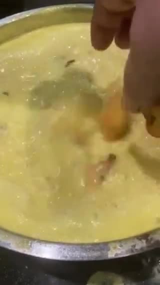 देसी स्टाइल कढ़ी चावल थाली (Desi style kadhi chawal thali recipe in Hindi) रेसिपी चरण 12 फोटो