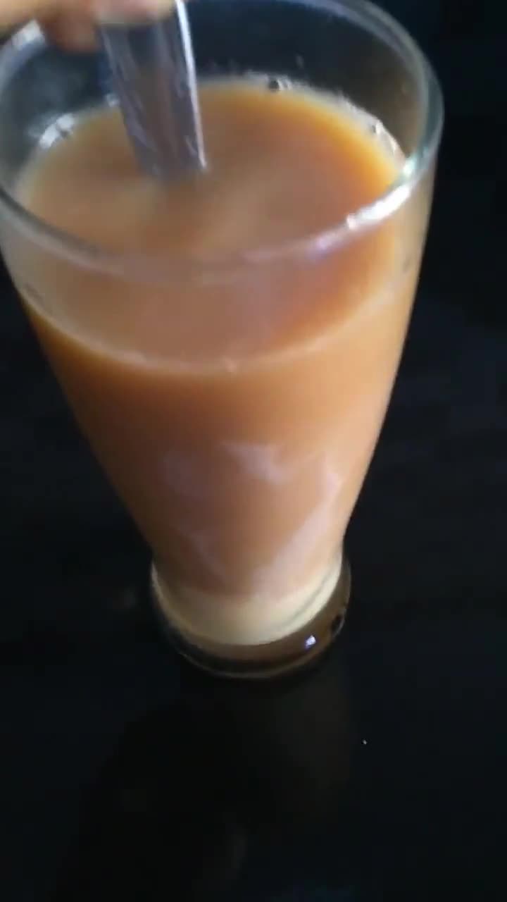 Foto langkah ke 3 dari resep Teh susu jahe rempah.