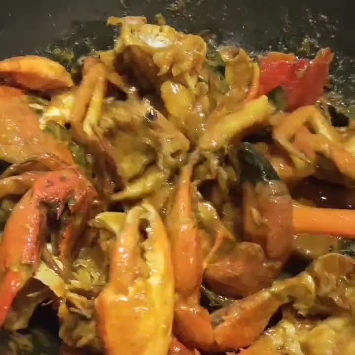 Foto langkah ke 3 dari resep Kepiting Bumbu Saus Pedas.