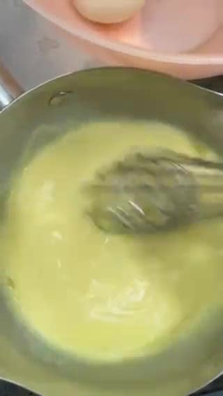 Gambar langkah 3 resipi Butter Marble Cake.