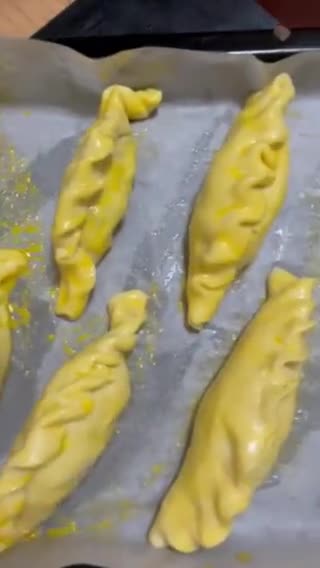 Foto langkah ke 6 dari resep Kibinai / Pastel Eropa / Lithuanian Meat Pie.