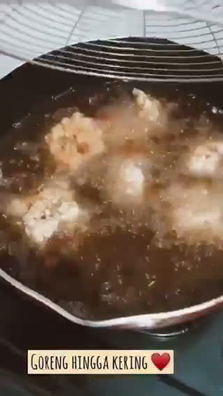 Foto langkah ke 2 dari resep Iga Babi Goreng Tepung.
