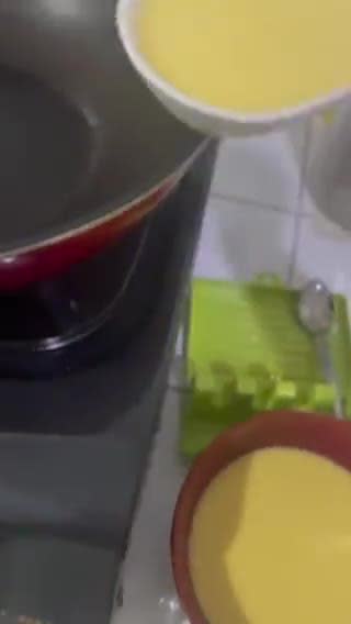 Foto langkah ke 2 dari resep Egg Chicken Roll ala Hokben.