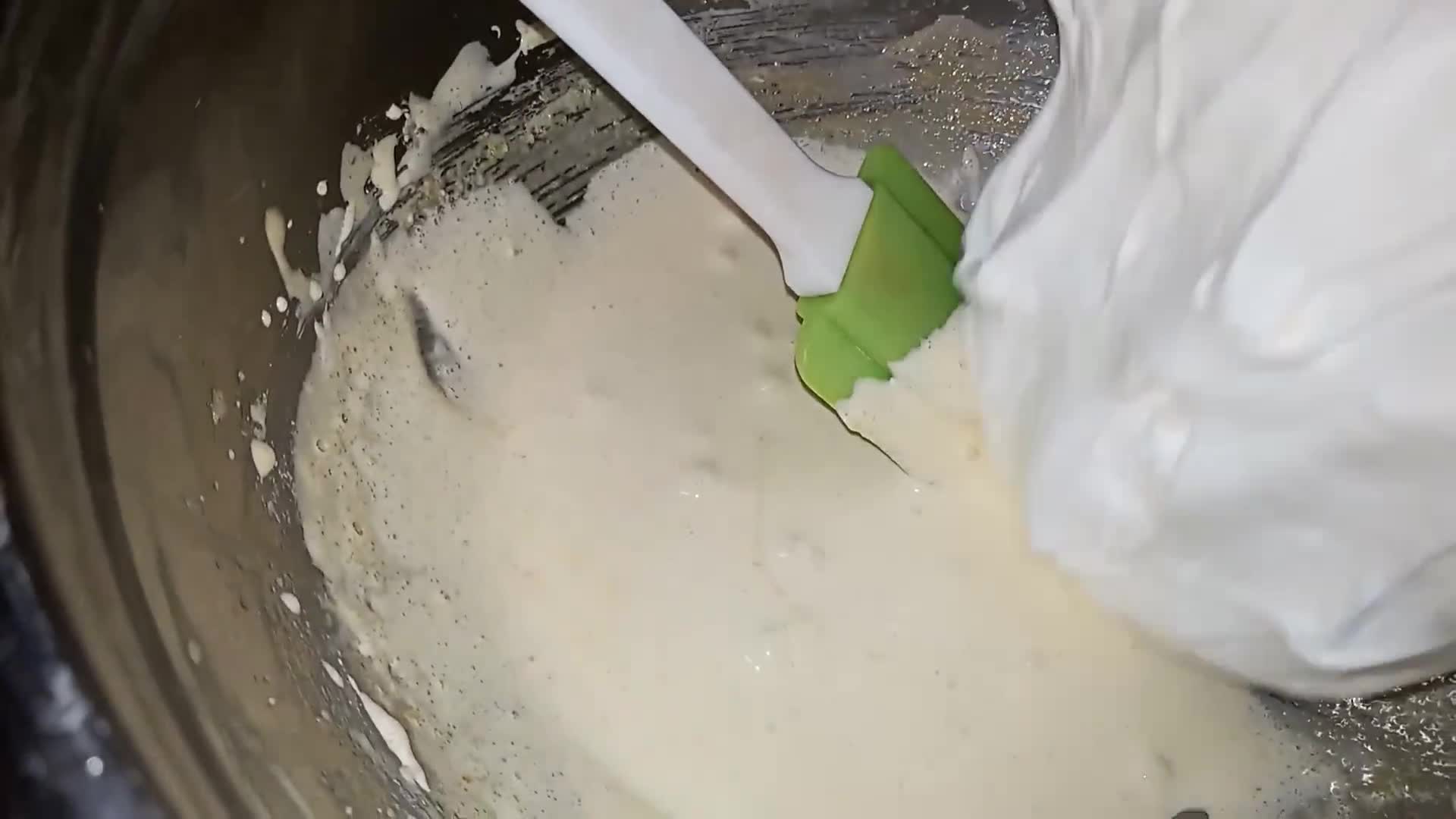 Foto del paso 3 de la receta: Tiramisú fácil con batidora 🥰🥰
