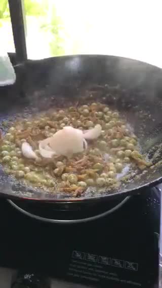 Gambar langkah 5 resipi Sambal Hijau Terung Pipit.