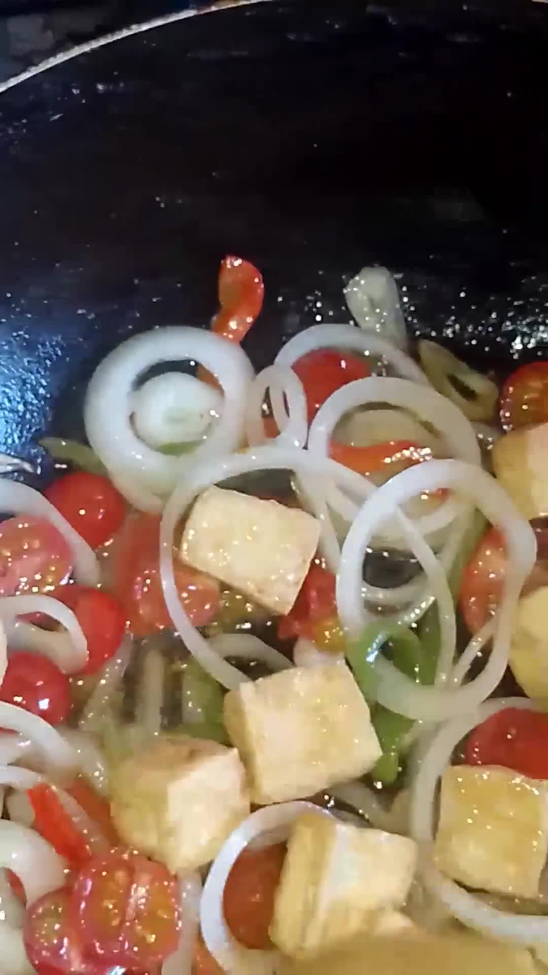 Foto del paso 4 de la receta: Fideos veganos con tofu