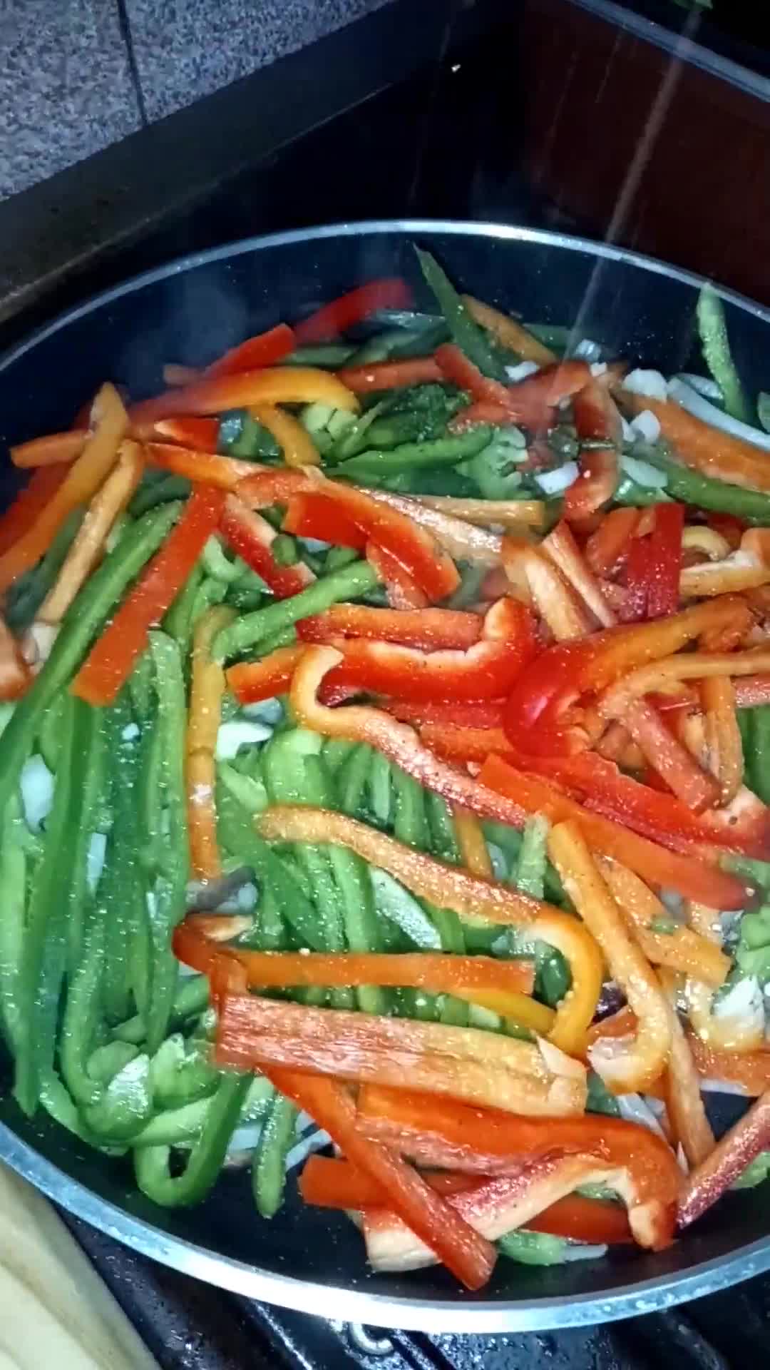 Foto del paso 5 de la receta: Chorizo a la pomarola