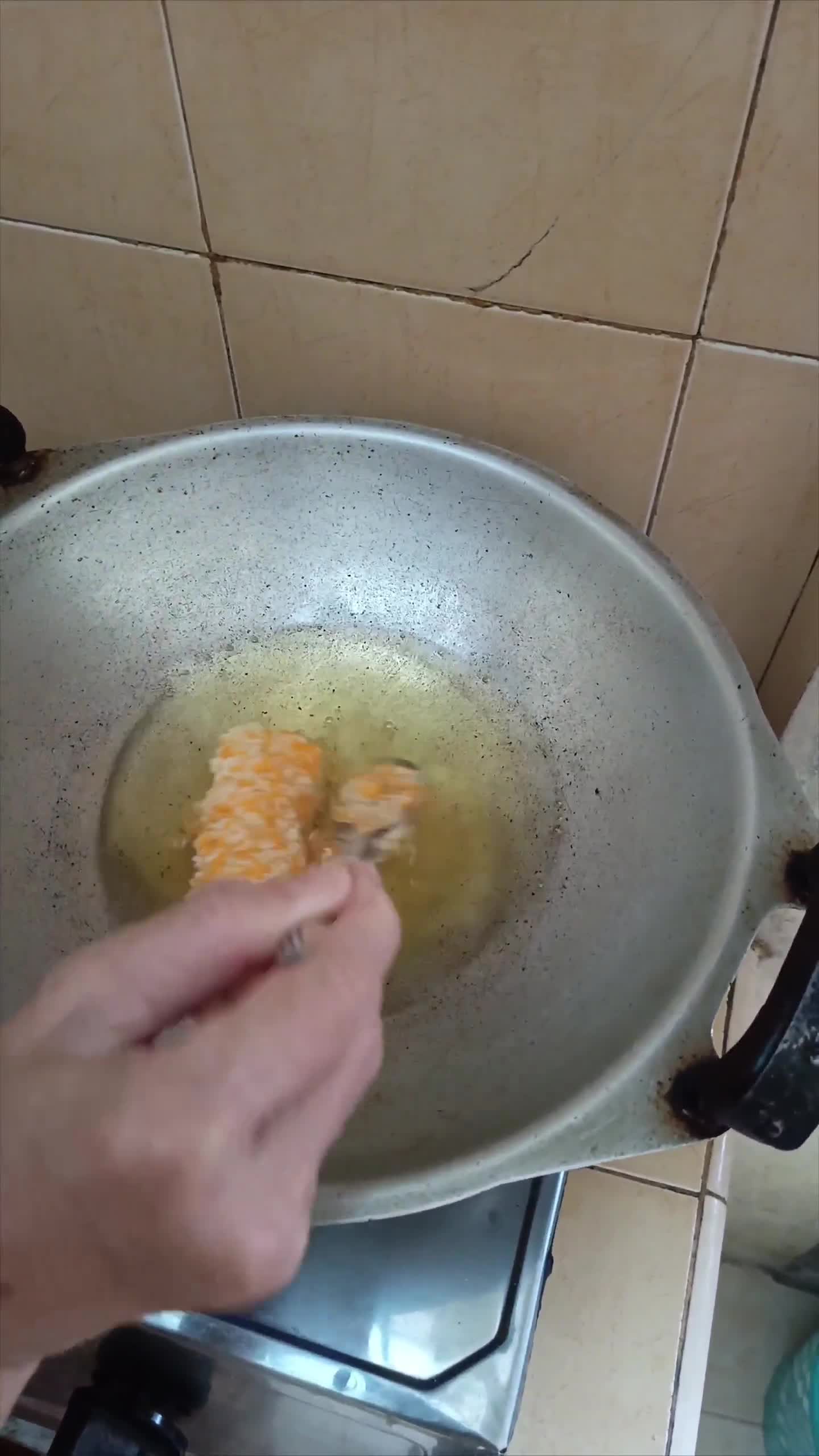 Foto langkah ke 12 dari resep Risoles Rogout Sayur.