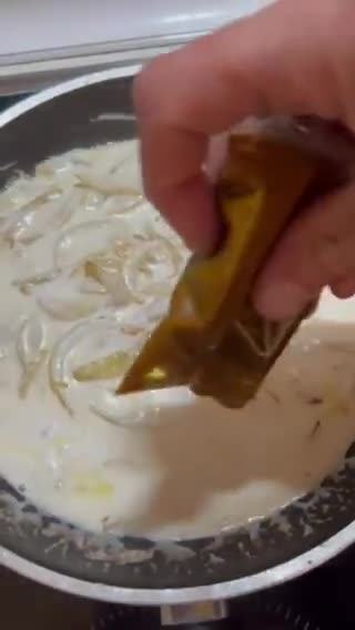Foto del paso 3 de la receta: Macarrones al curry con pollo