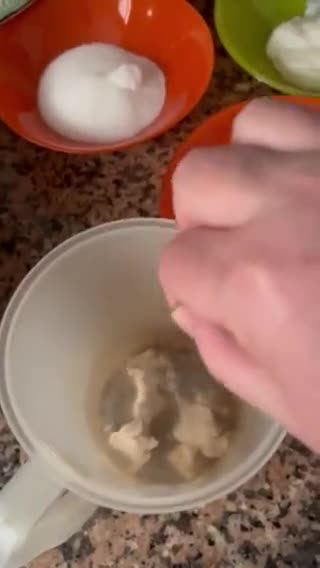 Foto del paso 1 de la receta: Coca de chicharrón 🐽