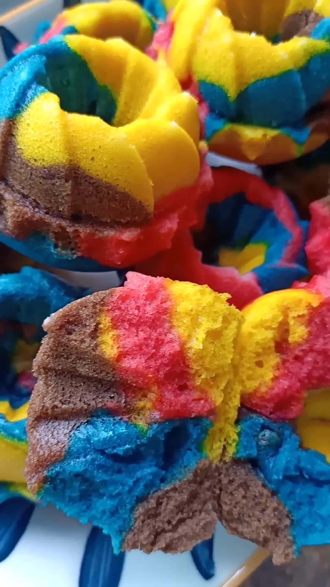Gambar langkah 7 resipi Puteri Ayu Pisang Warna Warni Ramadan Tanpa Kelapa.