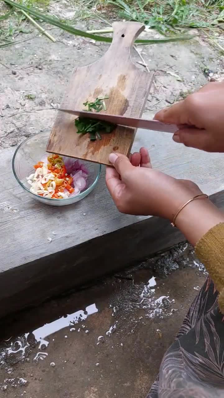 Foto langkah ke 6 dari resep Sate Lilit Ayam Khas Bali Sambal Matah.