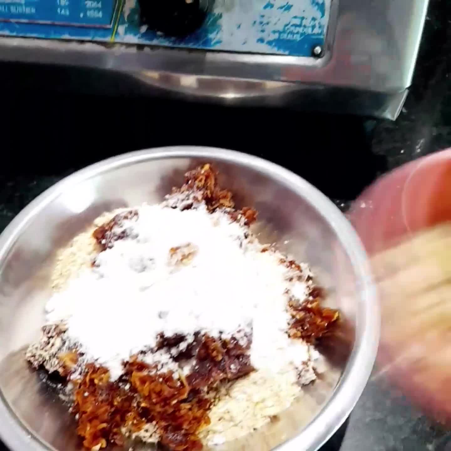 ड्राई फ्रूट्स लड्डू रेसिपी चरण 5 फोटो