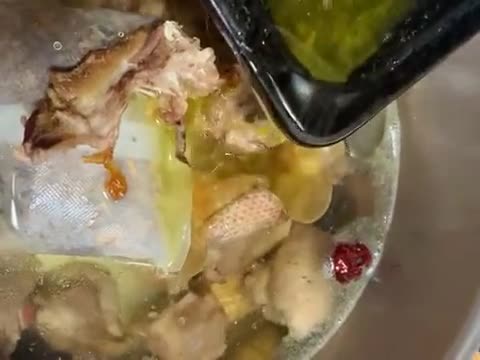 藥膳鴨湯㊙️的食譜步驟2照片