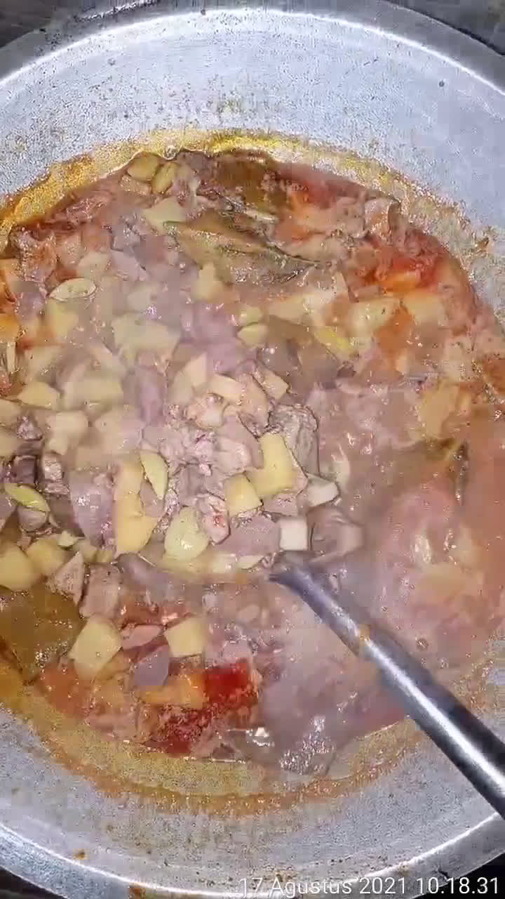 Foto langkah ke 3 dari resep Sambal Goreng Hati,Petai.
