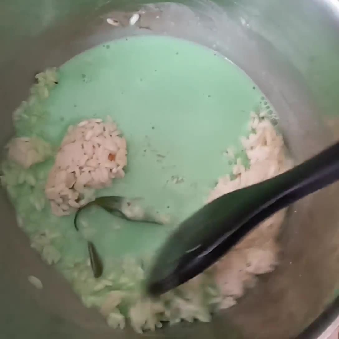 Foto langkah ke 1 dari resep Katan Goreng Khas Minang.