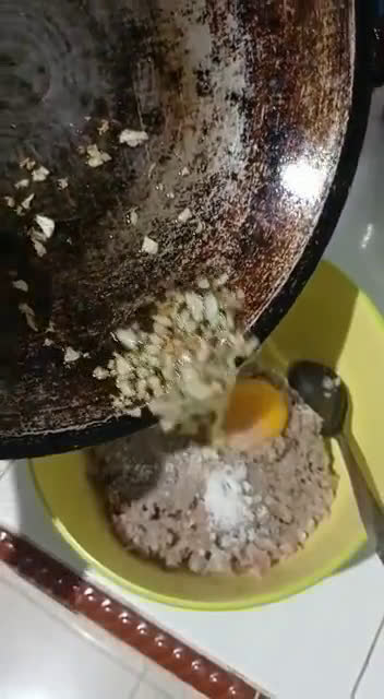 Foto langkah ke 2 dari resep Bola - Bola Daging.