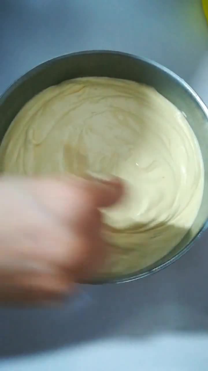 عکس مرحله 4 از دستور ❤️کیک اسفنجی قنادی