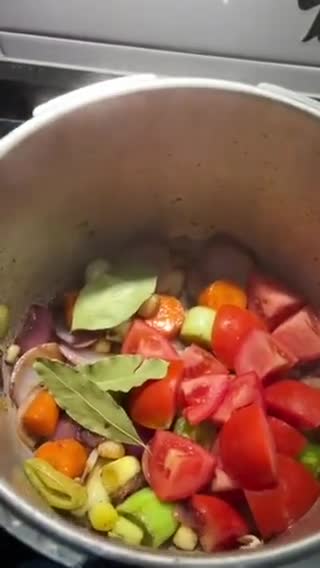 Foto del paso 4 de la receta: Meloso con carrilleras al Pedro Ximénez