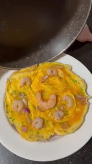 Foto langkah ke 6 dari resep Nasi Telur Hongkong.