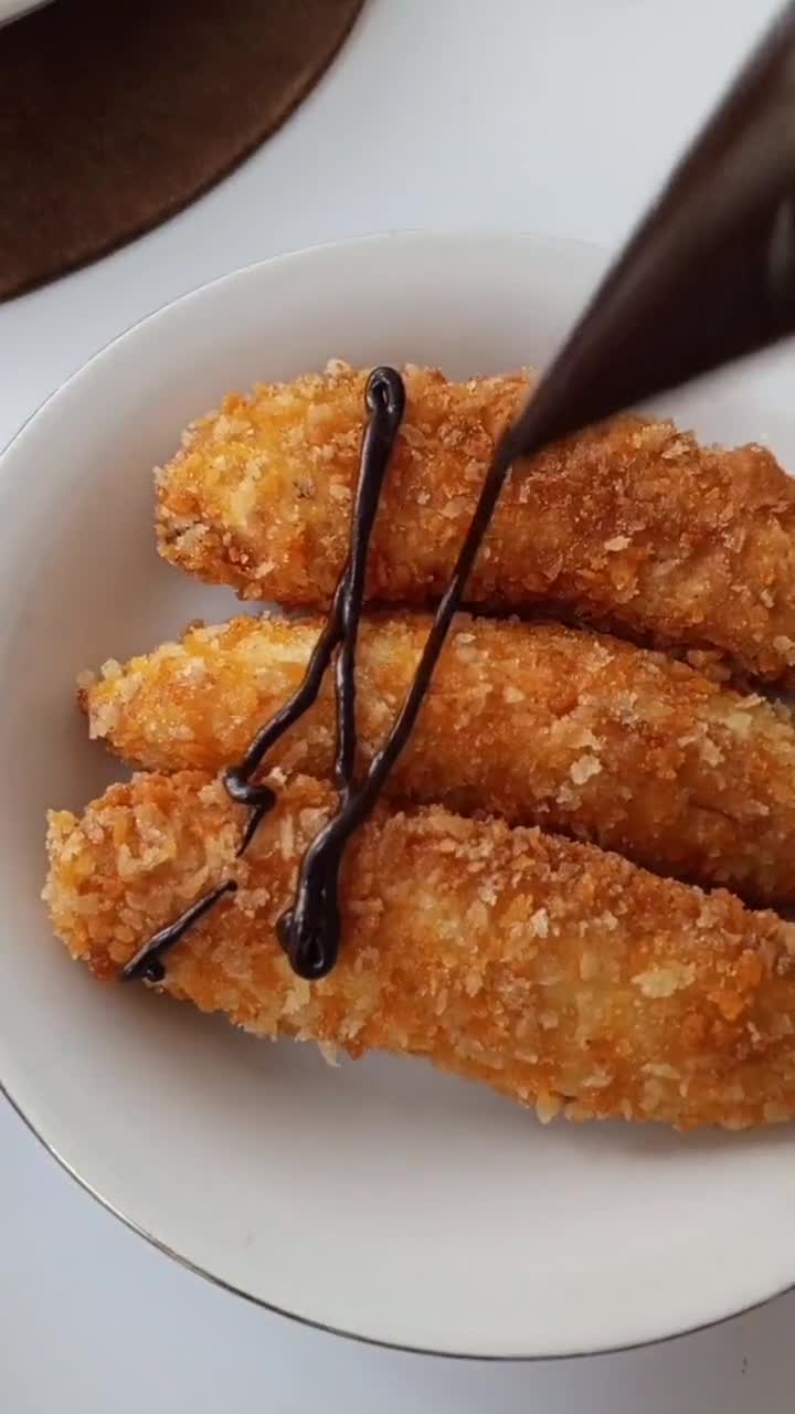 Foto langkah ke 3 dari resep Pisang Kriuk Cokelat Praktis.