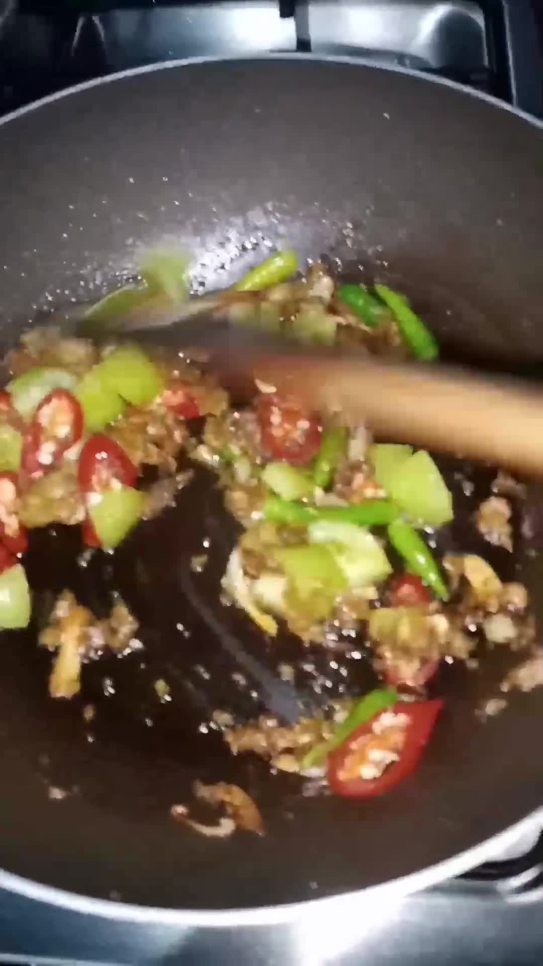 Foto langkah ke 4 dari resep Gurami Pesmol.