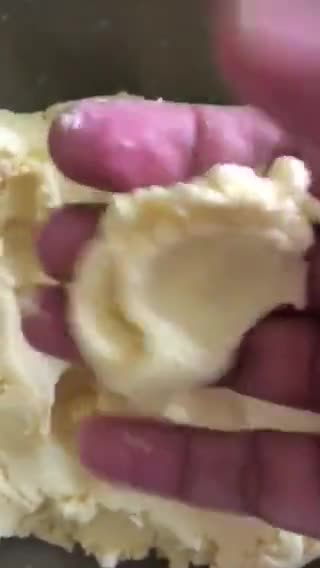 Gambar langkah 2 resipi Samperit Susu Cair Di Mulut.